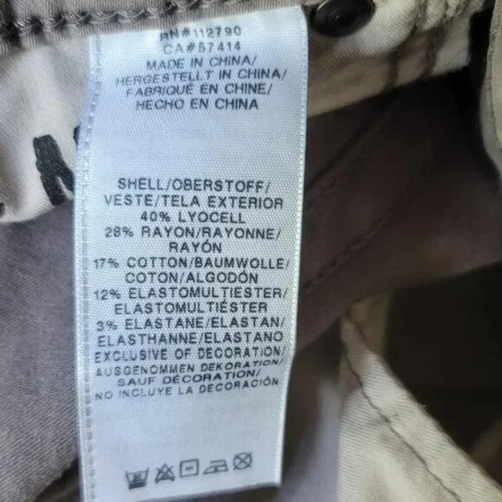 True Religion Rocco Relaxed Skinny Jeans Size 40